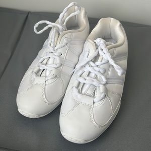 Brand New Cheer Shoes